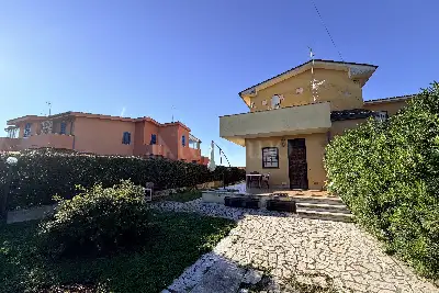 Casa Indipendente in vendita, Via delle Giunchiglie, Ardea