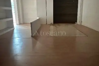Negozio in affitto, Via Veneto, Avezzano