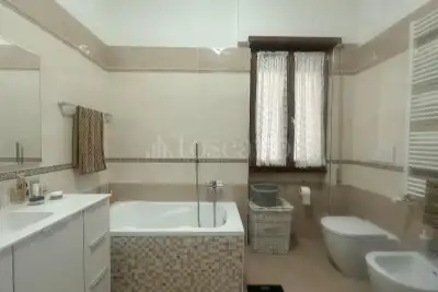 Casa in vendita, Via Lucio Papirio, Roma