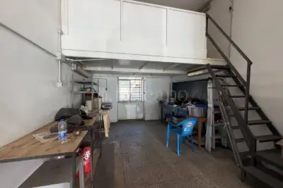 Negozio in vendita, Largo dei Claudiani, Roma
