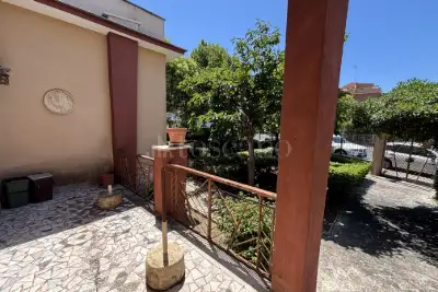 Villa in vendita, Via Taormina, Ladispoli