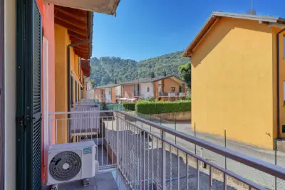 Casa in vendita, Via Taiana, Lavena Ponte Tresa