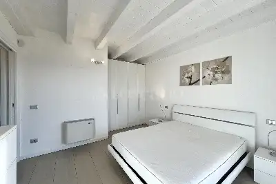 Casa in vendita, Lungolago Giuseppe Garibaldi, Peschiera del Garda