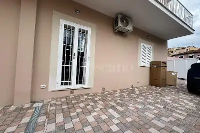 Casa in affitto, Via dell'Acqua Paola, Roma