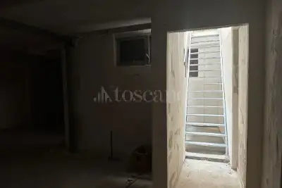 Negozio in affitto, Via Michele Garruba, Bari