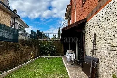 Villa in vendita, Via Giuseppe Genè, Roma