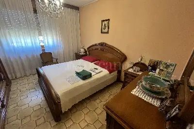 Casa in vendita, Via Fermi , Cesano Boscone