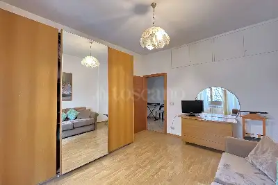 Casa in vendita, Via Caprese, Roma