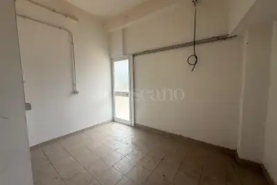 Laboratorio in vendita, Via Avenza, Roma