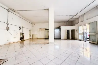 Laboratorio in vendita, Via Gioacchino Rossini 23, Olbia