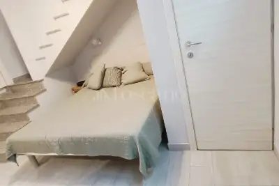 Casa in vendita, via priv. Pantelleria, Milano