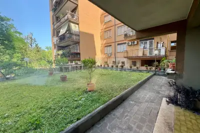Casa in vendita, Via Fermo Corni, Roma