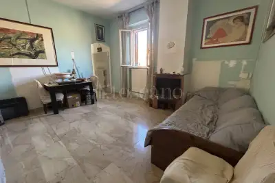 Casa in vendita, Via della Luce, Roma
