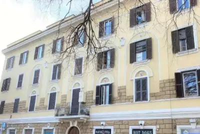 Casa in vendita, Viale dello Scalo S. Lorenzo, Roma