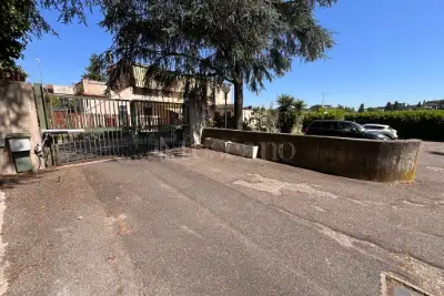 Casa in vendita, Via Al Sesto Miglio, Roma