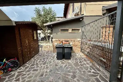 Villino a Schiera in vendita, Via Sorbana, Brescia