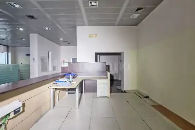 Negozio in vendita, Piazza Giovanni Paolo II , San Vito dei Normanni