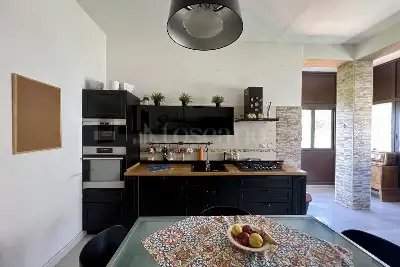 Villa in vendita, Via Antonino di Sangiuliano, Sant'Agata li Battiati