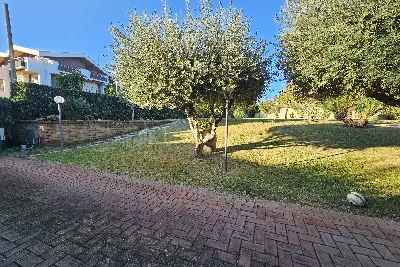 Villa in vendita, via delle roselle, Anzio