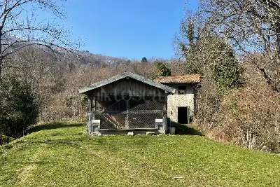 Rustico in vendita, Dizzasco, Loc. Pesee, Dizzasco