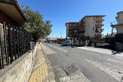 Negozio in vendita, Via Orsa Minore, Catania