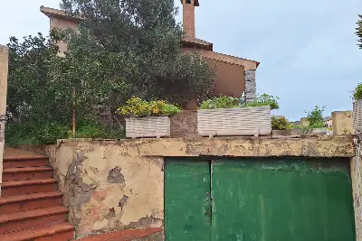 Casa Indipendente in vendita, Via Cala Chiesa, La Maddalena