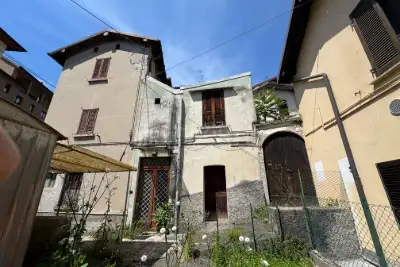 Casa Indipendente in vendita, Via Capolino, Lecco