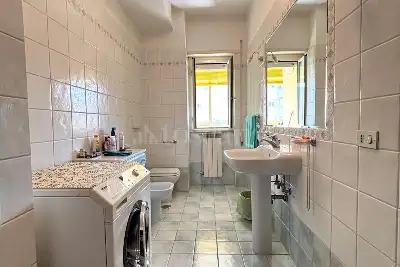 Casa in vendita, Via Carlo Avolio, Roma