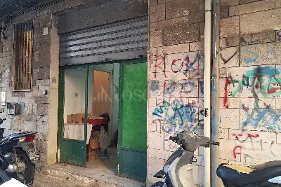 Negozio in vendita, Via Sergio Forti, Catania