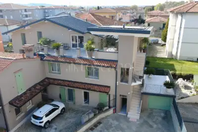 Villa Bifamiliare in vendita, Via Gottardo Briggia, Gussago