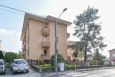 Casa in vendita, Via per Cucciago, Cantù