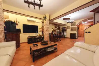Villa Plurifamiliare in vendita, Via Ermesianatte, Roma