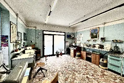 Negozio in vendita, Via indipendenza, Brescia