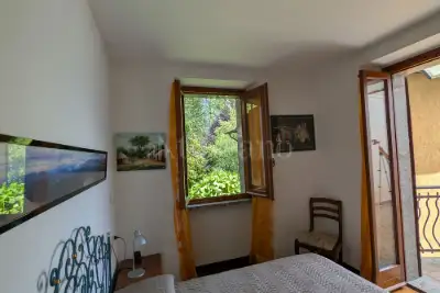 Casa Indipendente in vendita, Via Schignano, Argegno