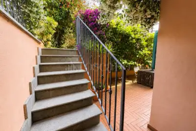 Villa in vendita, Via Lauregno, Roma