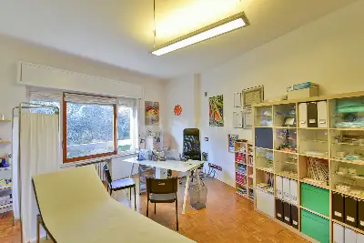 Ufficio in affitto, Viale Madonna, Cantù