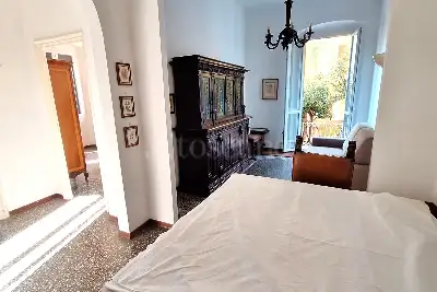 Casa in vendita, Via Carlo e Nello Rosselli, Genova