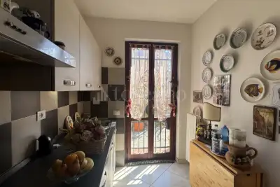 Casa in vendita, Via Teresa Bandettini, Lucca