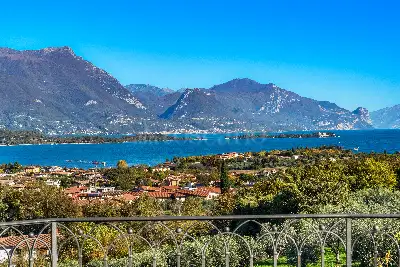 Villa in vendita, Viale Rimembranza, Manerba del Garda