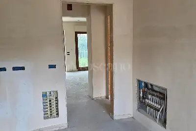 Villino a Schiera in vendita, Strada Provinciale 15 - Contrada Paterno, Loreto Aprutino