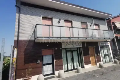 Casa Indipendente in vendita, Via 1° Maggio, Bressana Bottarone