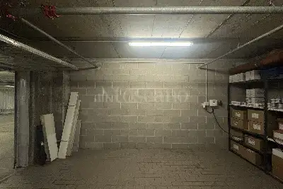 Box in affitto, Largo Zanuso 4, Milano