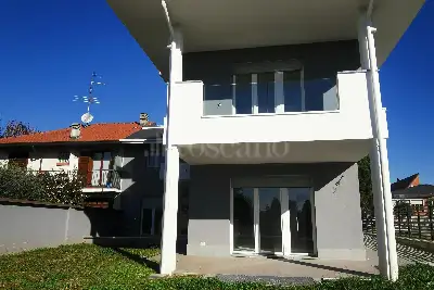 Casa in vendita, Via Favana, Busto Arsizio