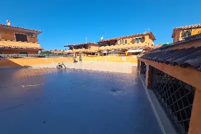 Casa in vendita, Via Maggiona, Pomezia