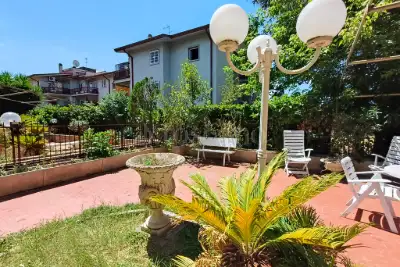 Villa Plurifamiliare in vendita, Via delle Vigne di Morena, Roma
