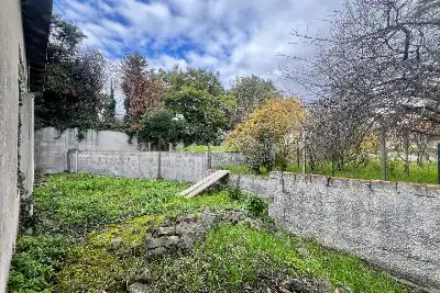 Casa Indipendente in vendita, Via Giuseppe Garibaldi, Sant'Agata li Battiati