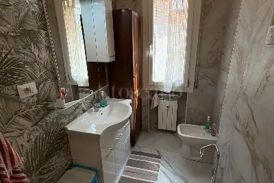 Casa in vendita, Viale Gramsci, Modena