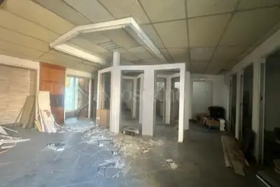 Capannone in vendita, Via Fratelli Marchetti Longhi, Roma