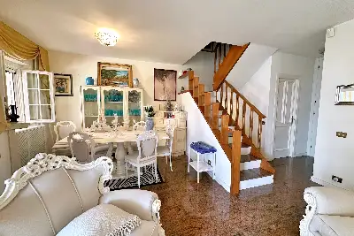 Villa Bifamiliare in vendita, Via Lido Orrì, Fiumicino