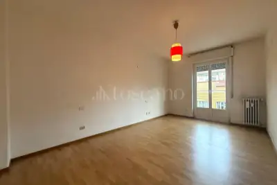 Casa in vendita, Via Gianfranco Zuretti, Milano